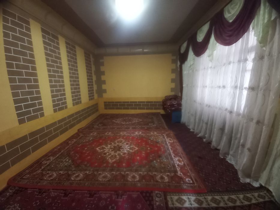 Uy sotiladi narxi 65ming $$$