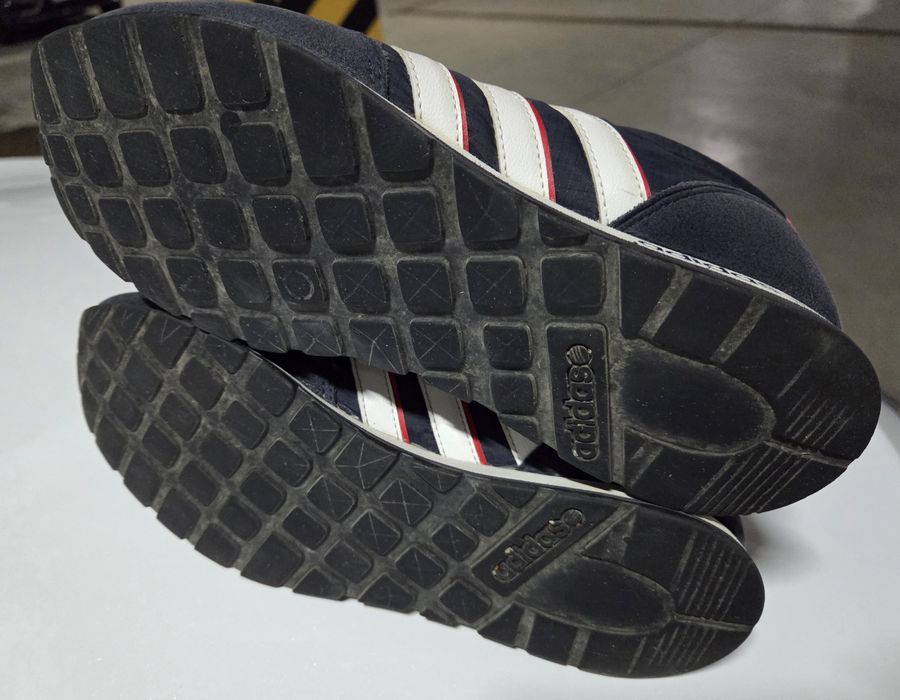 Кроссовки ADIDAS