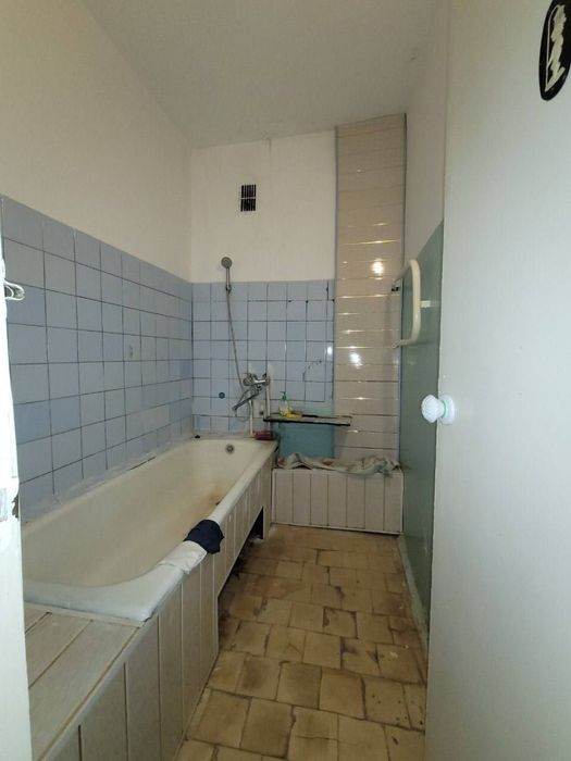 Продается квартира Юнусабад 14кв 3/6/9