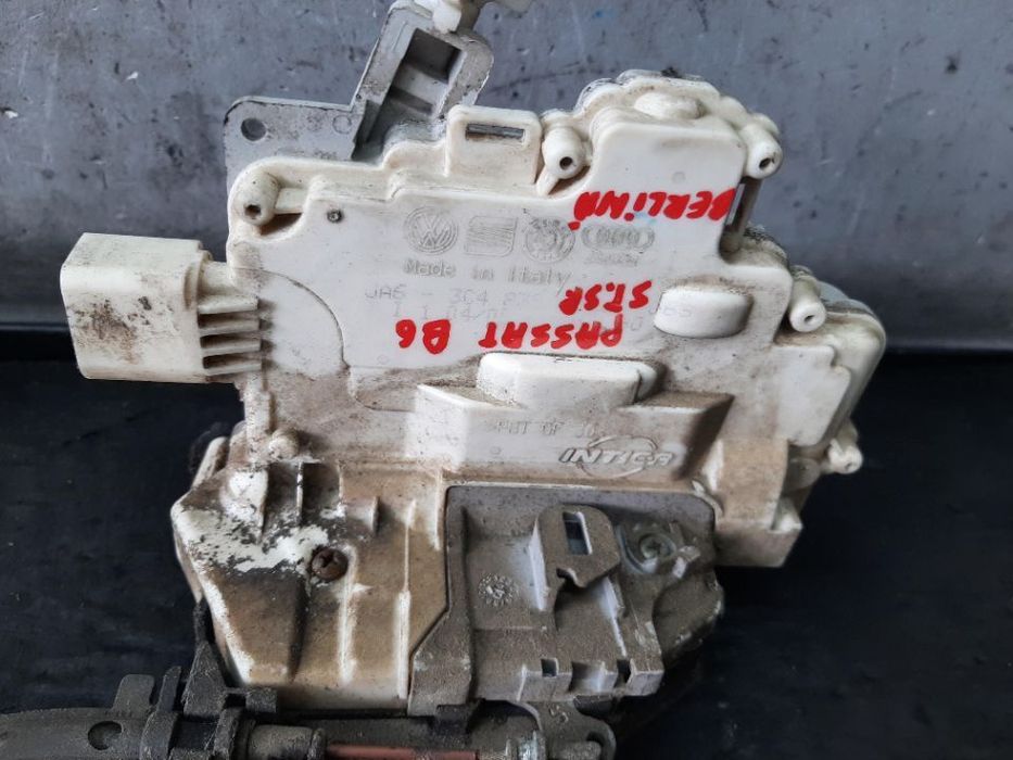 Broasca usa stanga spate vw passat b6 3c2 3c4839