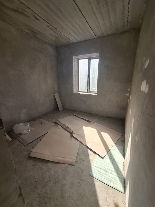 Kvartira 3-xonalik karobka