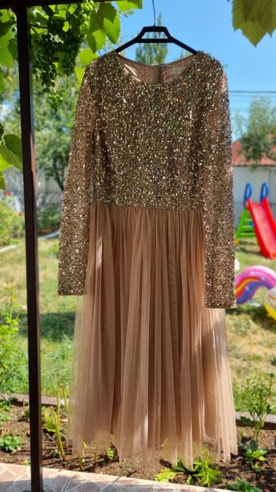 Rochie eleganta de dama masura M, Maya Bridesmaid, midi, o purtare