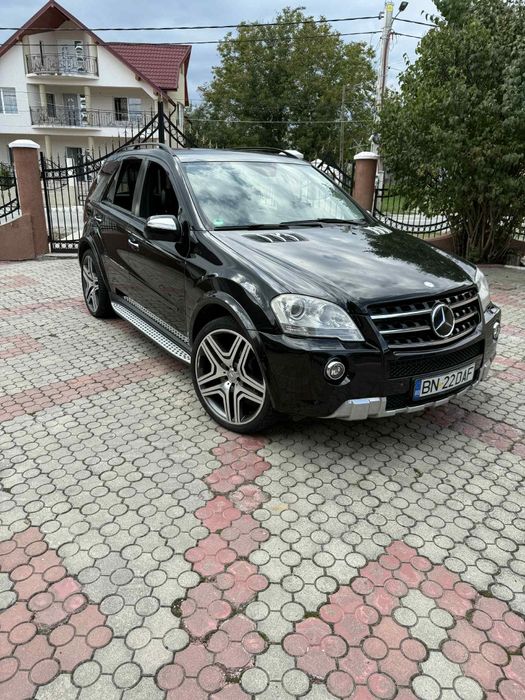Vand sau schimb Mercedes Benz ML350 AMG