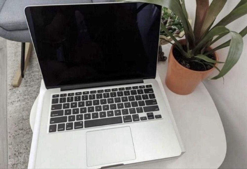 Macbook Pro 2015; 128 GB