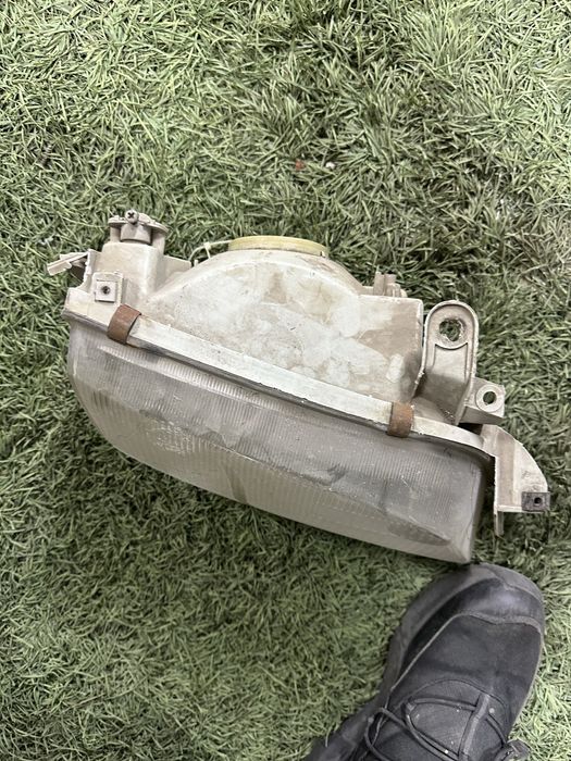 Фара карина е правая