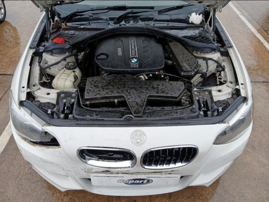Dezmembrez BMW seria 1/F20/Uși/Capota/Bară/Motor/Jante/Aripi/Interior