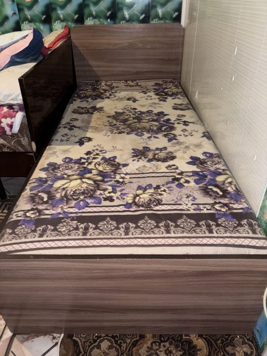 кровать однаспальная