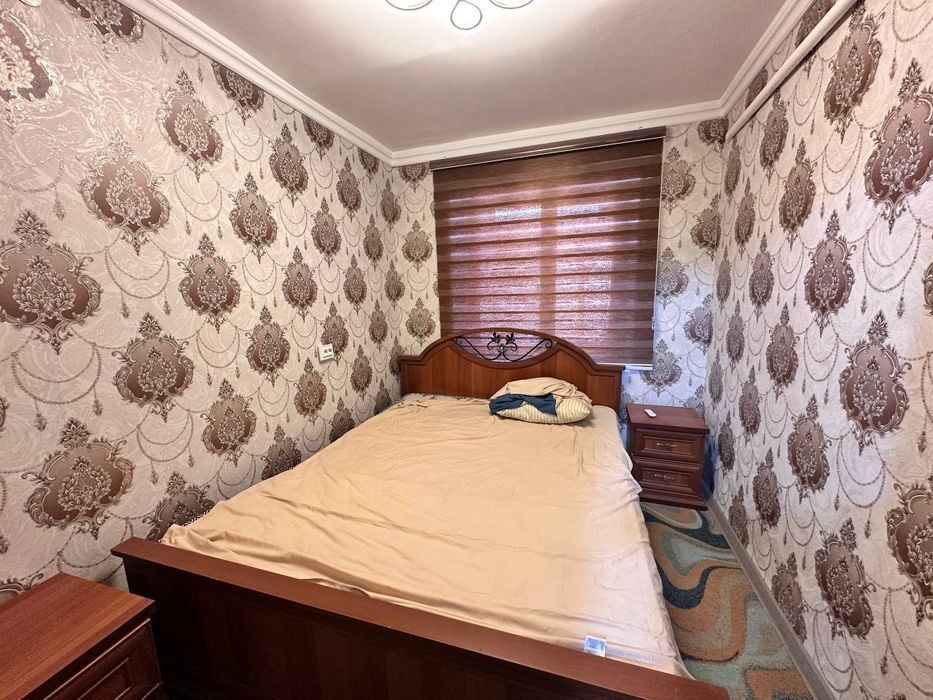 Srochniga pavarot hududidan zolotoy etajdan arzon kvartiramiz sotuvda