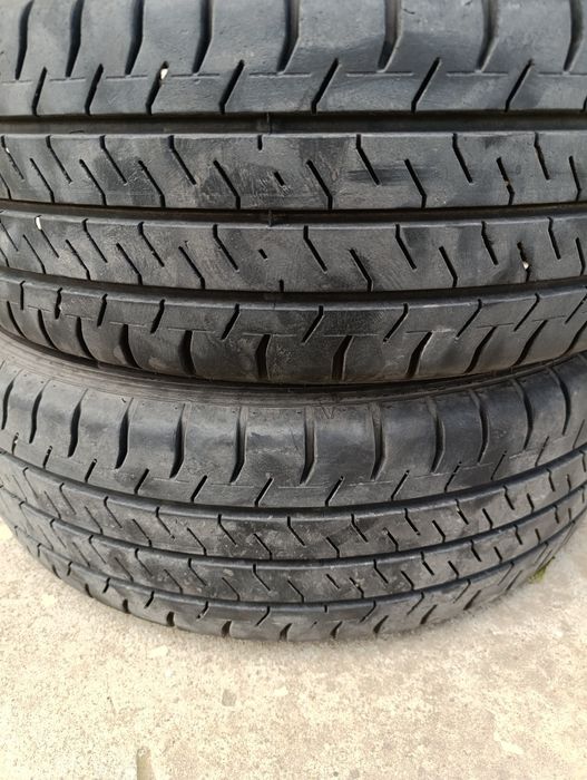 Гуми 195/60/16С летни