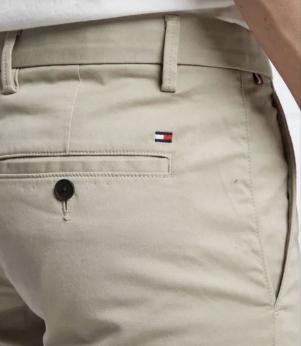 Мъжки панталон TOMMY HILFIGER . Размер L