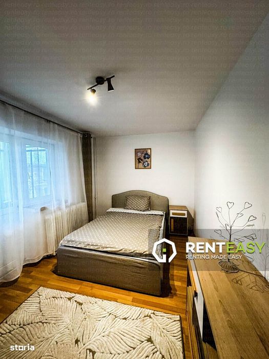 Apartament 3 camere de inchiriat - Hala Centrala