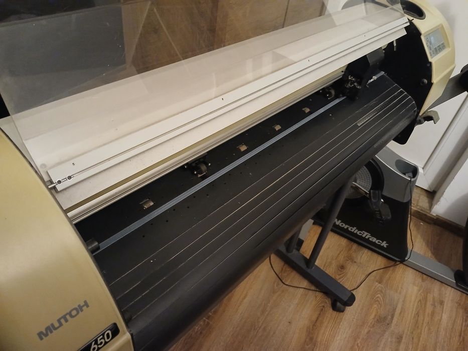 Cutter plotter Mutoh SC 650