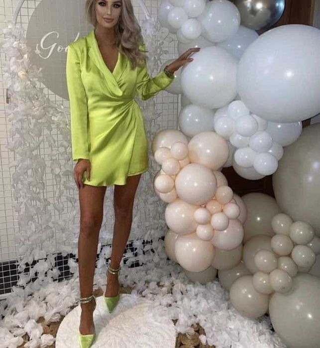 Zara rochie mini lime verde satin tip sacou umeri