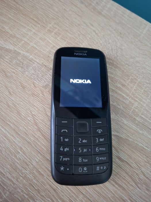 Telefon dual sim Nokia 4G    doua cartele  baterie noua