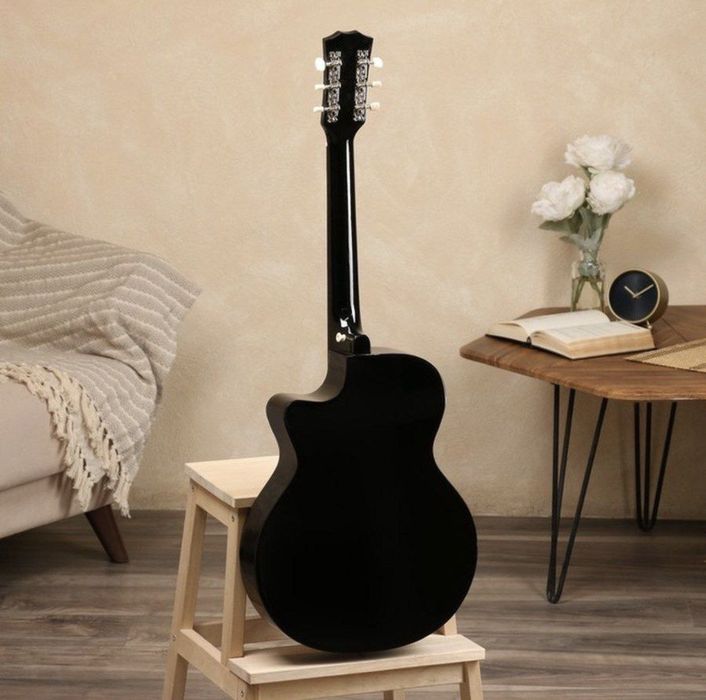 Gitara akustik 38-39 razmer