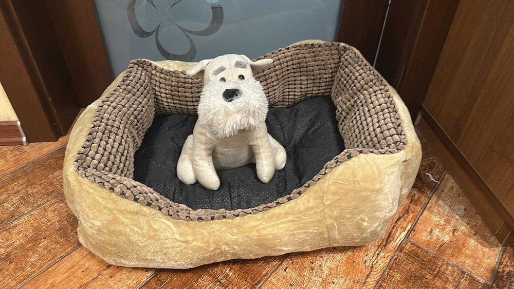 Легло за кучета на FURTIME - 63 x 53 x 20 cm. + Подаръци