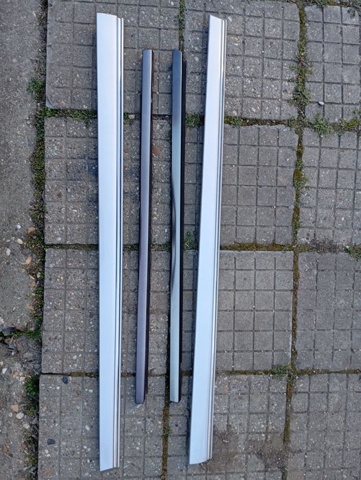 W203 външни лайсни