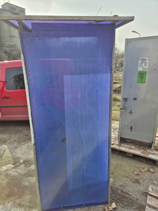 Кутия за вендинг автомат 2бр.