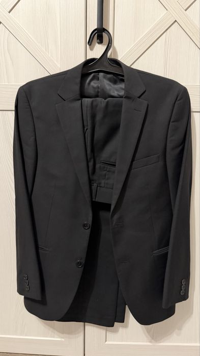 Отдам костюм двойка