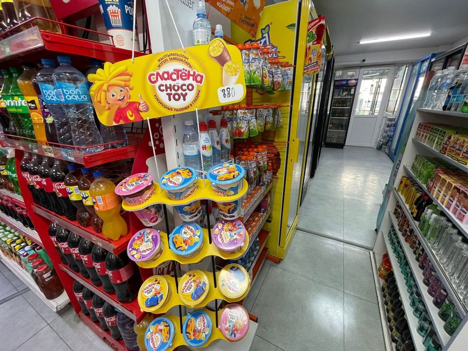 Магазин сатылады товарымен