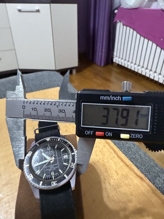 Sicura submarine dive