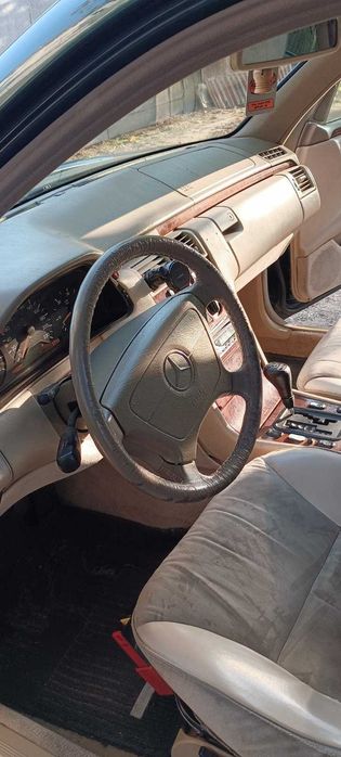 Продавам автомобил Mercedes-Benz E290 Turdodiesel W210 1998г. автоматик.