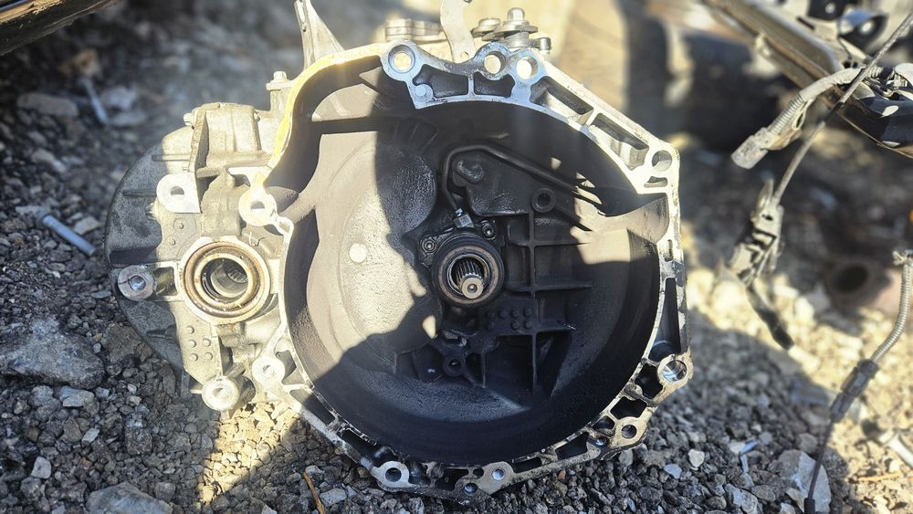 6-Степенна ръчна кутия за Opel Astra J/ Опел астра J 1.4 TURBO