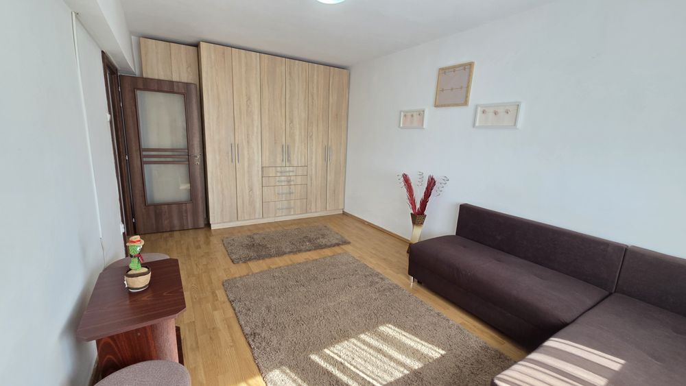 Închiriez Ap. 2 camere - Vlaicu pe Principala