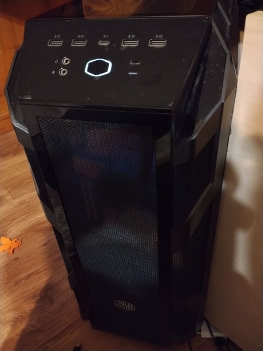 Vând sau schimb PC perfect pt gaming,streaming sau editing