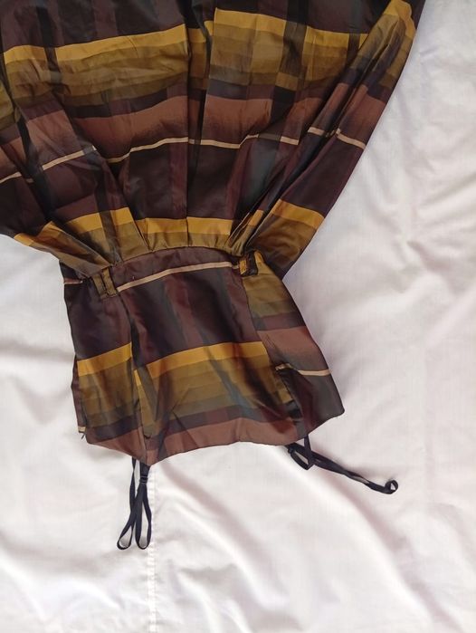 Rochie tip balon, cu dungi în nuanțe de maro/auriu – mărime S/M