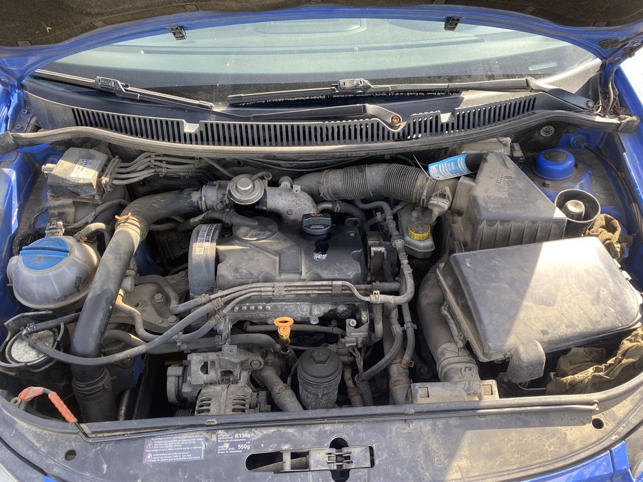 Dezmembrez vw polo 1.2/1.4/1.9
