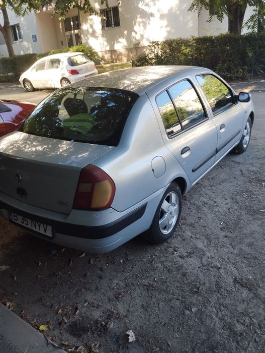 RENAULT 4 2003 — imagine 4