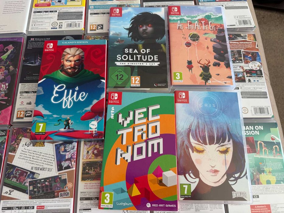 Комплект от 27 игри за Nintendo Switch като нови