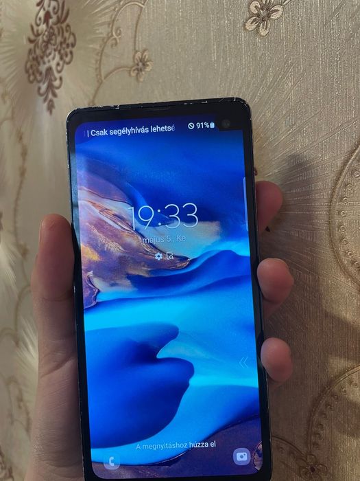 Vand Samsung s10 e
