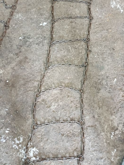 Продам цепи на колеса