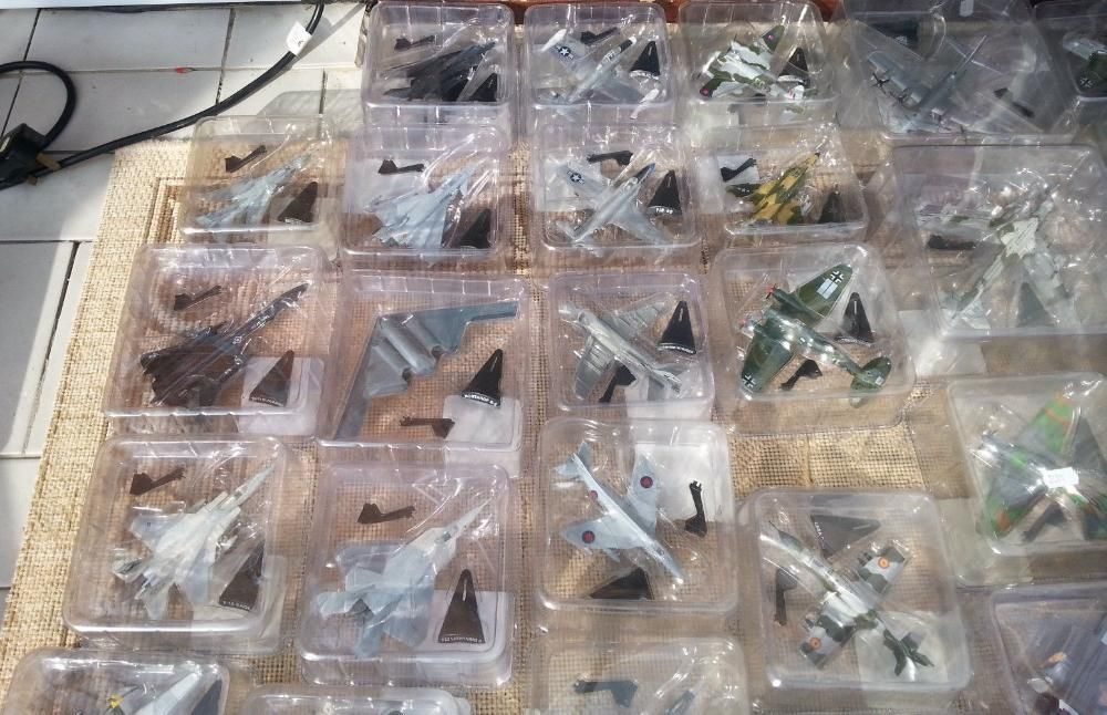 Machete metalice avioane militare colectia Del Prado pliante engleza