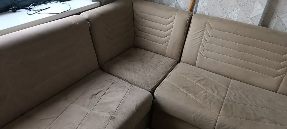 Уголок Сотилади кухня учун.