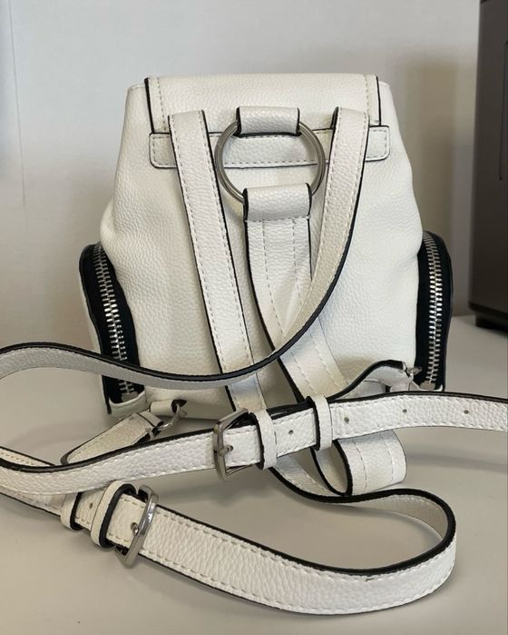 Guess оригинал рюкзак - сумка