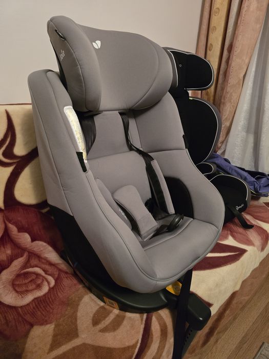 Scaun auto pentru copii Joie Spin 360