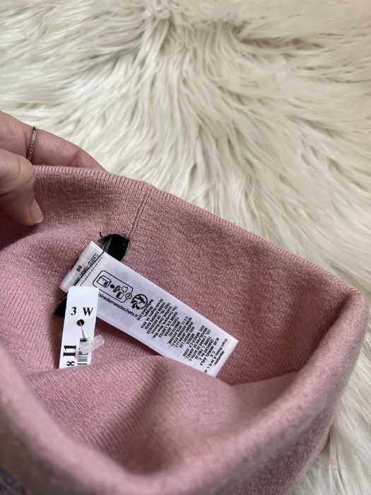 Оригинална шапка guess