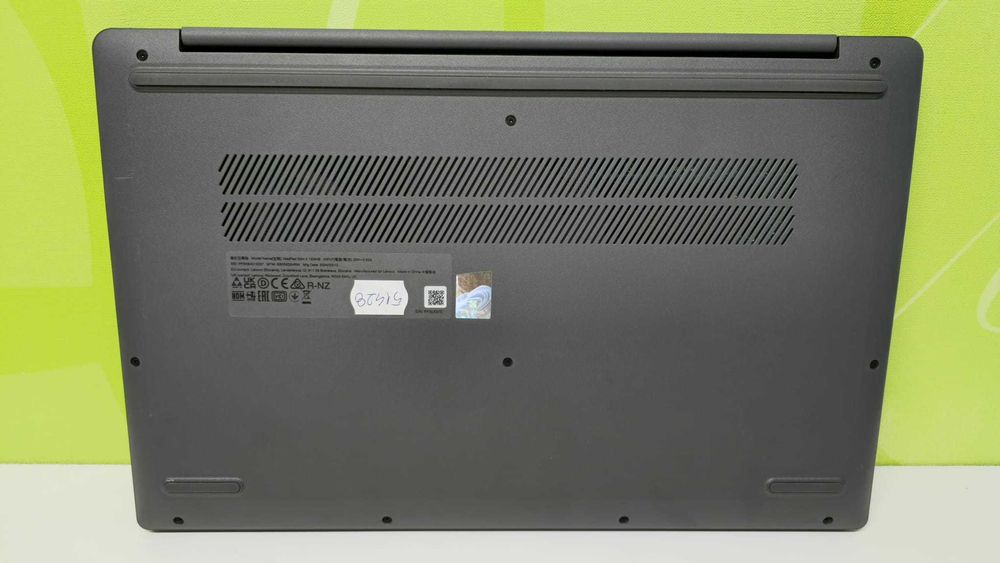 LENOVO IdeaPad Slim 3 (AG.7) Garantie 24 luni