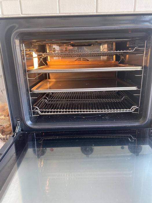 Духовой шкаф Smeg