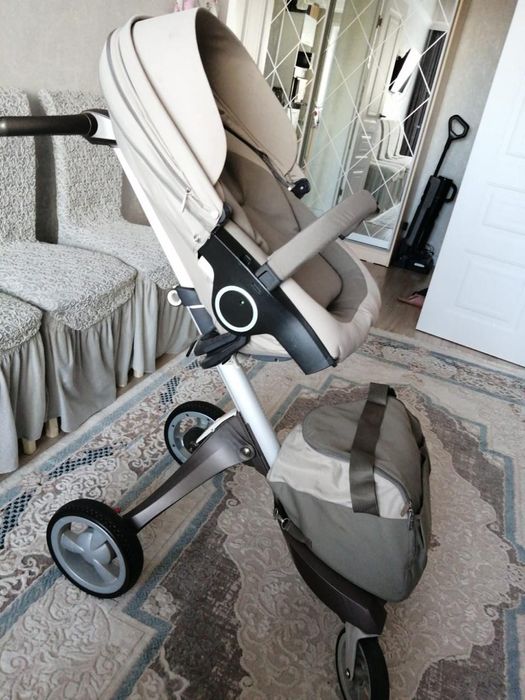 Коляска детская DSLAND