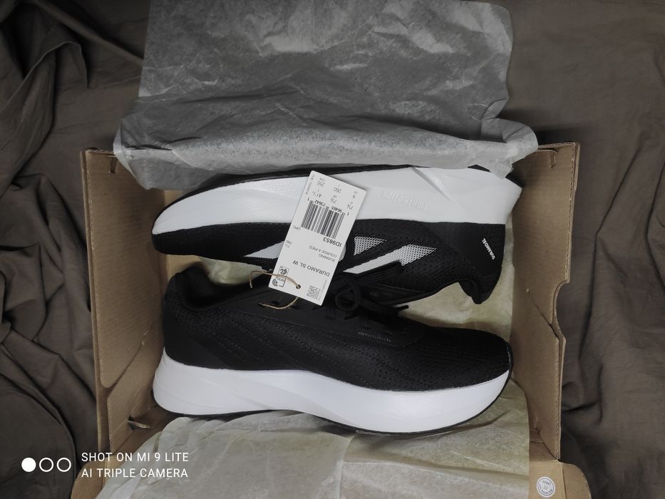 Кроссовки Adidas original