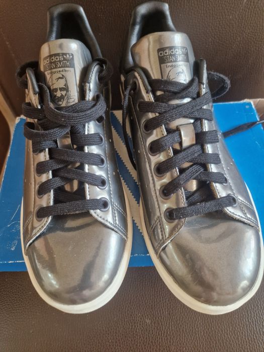 Adidași Adidas NOI