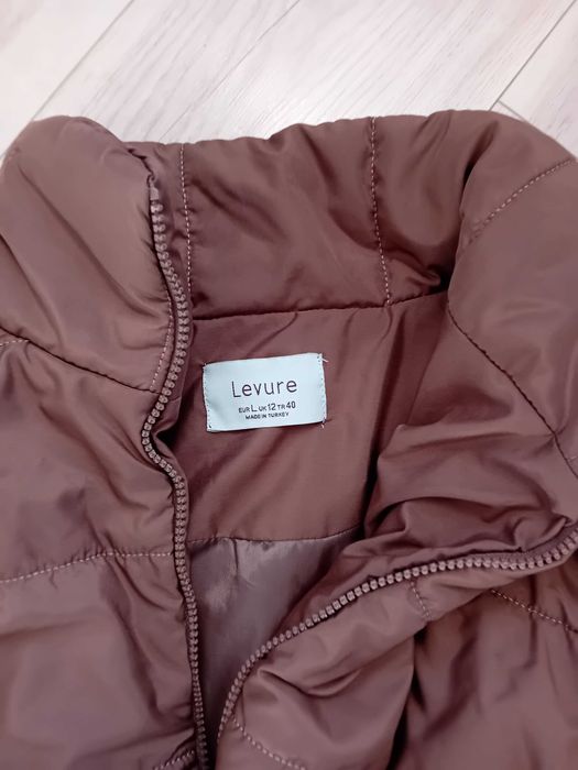 Дамско яке размер Л