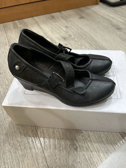 Продам кожанный обувь