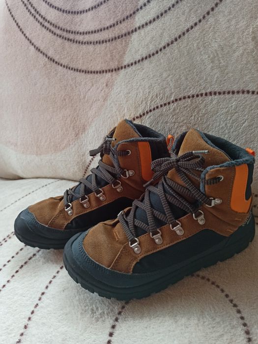 Зимни топли боти