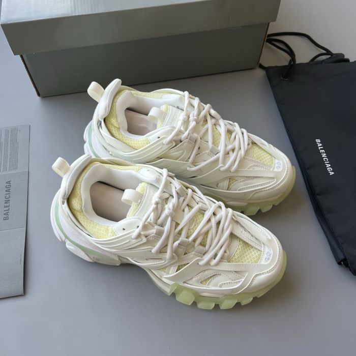 Balenciaga Track