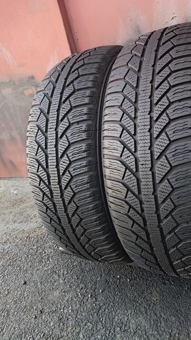 2бр зимни гуми 185/60/15  Semperit Speed Grip
dot22
6.98mm
Добро състо